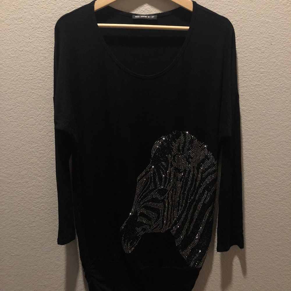 Red show by BT Black Zebra Pattern Long Shirt